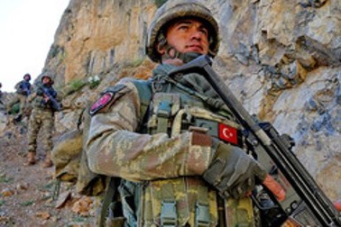 Baş Qərargahdan bəyanat - 2 hərbçi öldü, 11 yaralı var