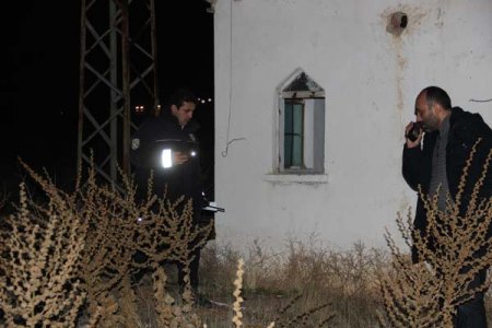 Qəribə səs gəldiyi üçün içəri baxmağa girdilər və... 