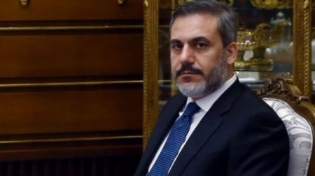 Ərdoğan həbsdən necə xilas olduğunu açıqladı: “Qəti tapşırdım ki, polis gəlsə içəri buraxmasın...”