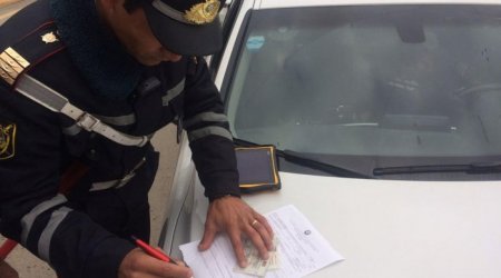 Yol polisindən sürücülərə yeni il hədiyyəsi