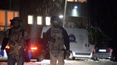 Almaniyada şok olay: azərbaycanlı ailə polisi girov götürdü