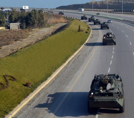 Rusiyadan Azərbaycana müasir hərbi texnikanın yeni partiyası gətirildi