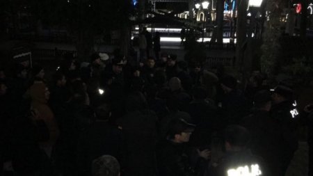 Xırdalanda etiraz – AAAF Park sakinləri yolu bağladılar
