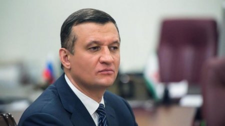 Vergilər Nazirliyi Mübariz Mənsimovun işini araşdırır