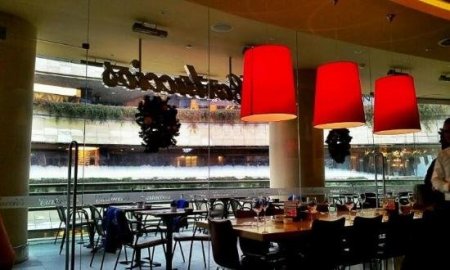 Azərbaycanın “məşhur ailəsinin” üzvü İstanbulda məşhur italyan restoranını alıb
