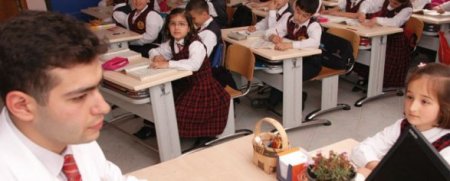 Türkiyə Ukraynadan Gülən məktəblərinin bağlanmasını tələb etdi