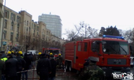 Bakıda partlayış baş verən ərazidə kuryoz hadisə: Siqaret yandırdı, yanğın başladı 