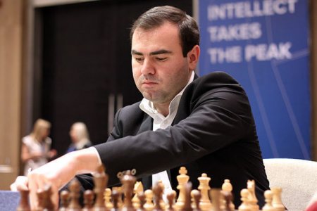 Sona bir tur qalmış Şəhriyar Məmmədyarov büdrədi