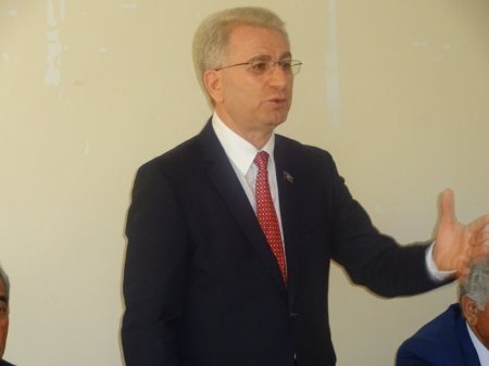“Seçkilərin yazda, yaxud payızda keçirilməsinin fərqi yoxdur...” “Seçkilərin yazda, yaxud payızda keçirilməsinin fərqi yoxdur...”
