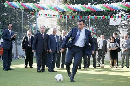 Bakıda icra başçısı Abdin Fərzəliyevin də adı hallanan 12 milyonluq fırıldaq