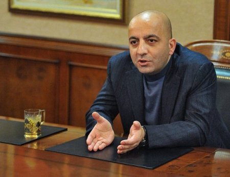 Mübariz Mənsimov Bakıdakı milyonluq mülklərini satışa çıxardı