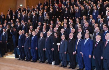 İlham Əliyev: "Biz İrəvana qayıtmalıyıq"