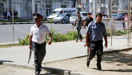20 polis əməkdaşı artıq çəkiyə görə işdən çıxarıldı