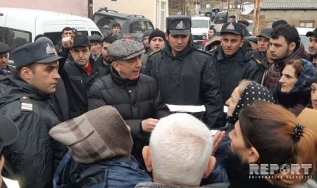 Bayılda sürüşmə: 4 ev dağılıb
