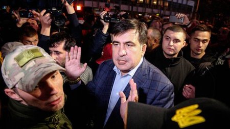 Polşada Saakaşviliyə dövlət mühafizəsi ayrıldı
