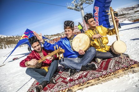 Ən ekstremal və şən qış müsabiqəsi qayıdır - RED BULL SHAKH CARPET