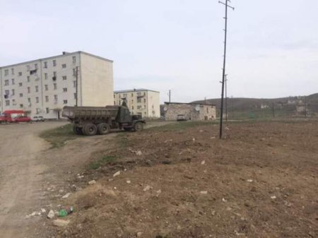 Ermənilər Cəbrayılda uşaq bağçası və şadlıq evi tikir