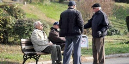 Artur Rasizadə təqaüdlərlə bağlı qaydaları dəyişdi