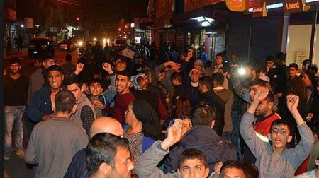 “Təcavüzkarı otaqdan çıxardım, vurmağa başladım”