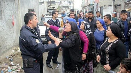 “Təcavüzkarı otaqdan çıxardım, vurmağa başladım”