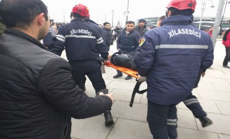 Naməlum şəxs restoranın tüstü bacasına düşüb