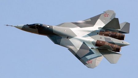 Putinin daha iki qorxunc qırıcısı Hmeymimə endi