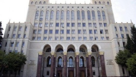 “Siz bostan müqəvvalarısınız, dişi tökülmüş kaftarlarsınız...”