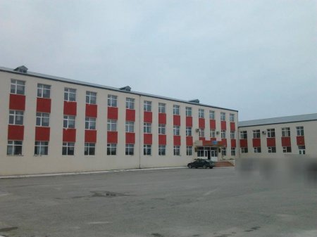 Maştağadakı 22 saylı məktəb direktorun IX sinif şagirdini döyməsi barədə
