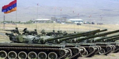 Ermənilər Qarabağda tank təlimlərinə başladı