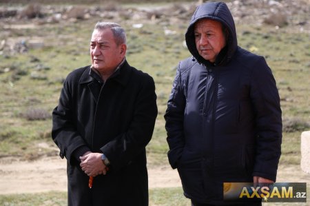 Tahir Əkbər dəfn olundu 