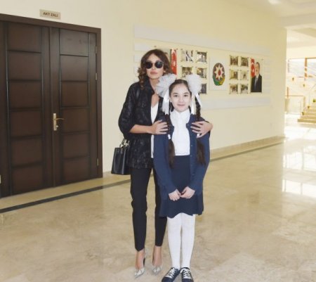 Mehriban Əliyeva Şağan Mədəniyyət Mərkəzinin yeni binasının açılış mərasimində iştirak edib