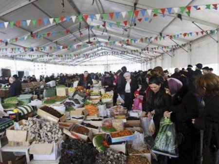 Gədəbəydə kartof zirzəmilərdə çürüyür, Bakı bazarlarında isə…
