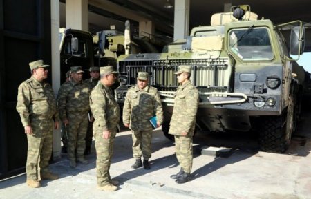 Düşmən hücumunun qarşısının alınması, genişmiqyaslı əks-hücum əməliyyatı...