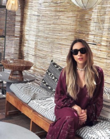 Biznesmen Hüseyn Başaranın şəxsi təyyarəsi İranda dağa çırpıldı, qızı rəfiqələri ilə birlikdə həlak oldu