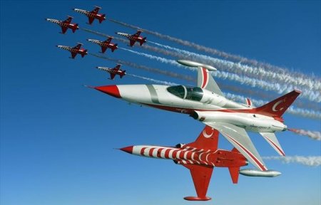 Türkiyə qırıcıları Bakı səmasında uçacaq
