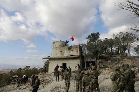Afrinin mühasirəsi başa çatıb
