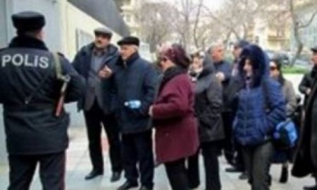 Bakıda ABŞ səfirliyi qarşısında etiraz aksiyası