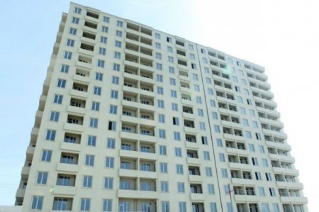 Sumqayıtdan olan Qarabağ əlilləri və şəhid ailələrinə mənzillər verildi