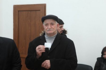 Sumqayıtdan olan Qarabağ əlilləri və şəhid ailələrinə mənzillər verildi