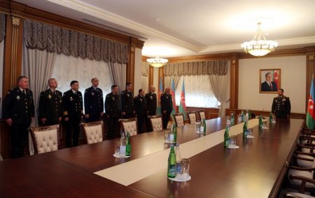 Bir qrup hərbi qulluqçuya növbəti “polkovnik” hərbi rütbəsi təqdim edilib