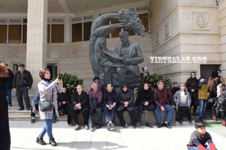 Bakıda Novruz tədbirləri: “Keçən il daha yaxşı idi, indi ərəblər simicləşiblər...”