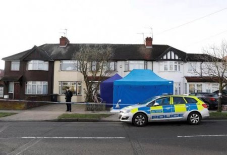 Londonda Putinin düşmənini boğub öldürən "major" Bakıdakı butikin şərikidir