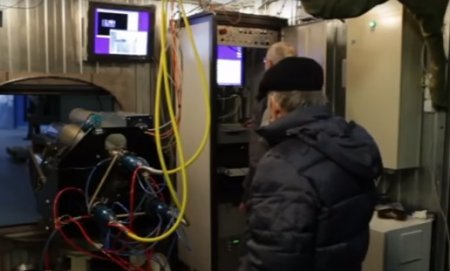 Rusiyanın yeni super lazer silahı kanalizasiya borusundan hazırlanıb?