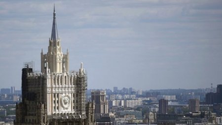 Rusiya XİN diplomatların Aİ və NATO ölkələrindən çıxarılması barədə