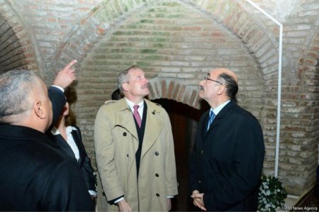 Nazir və səfir Qubada tarixi Gümbəzli hamamın açılışında