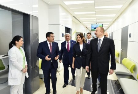 Prezident Bakıda regionun ən müasir hospitalının açılışını etdi