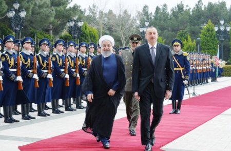İlham Əliyevin və Həsən Ruhaninin təkbətək görüşü olub
