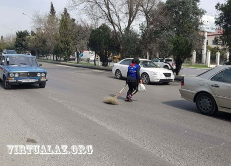 "Kimdi bizi adam yerinə qoyan?!..."