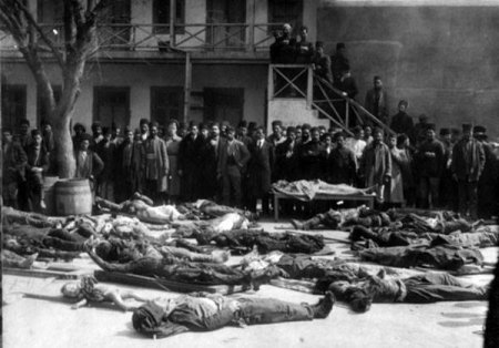 Azərbaycanlıların soyqırımından 100 il ötür