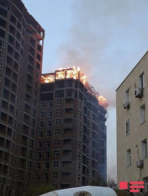 FHN Bakıda tikilməkdə olan yaşayış binasındakı yanğın haqda